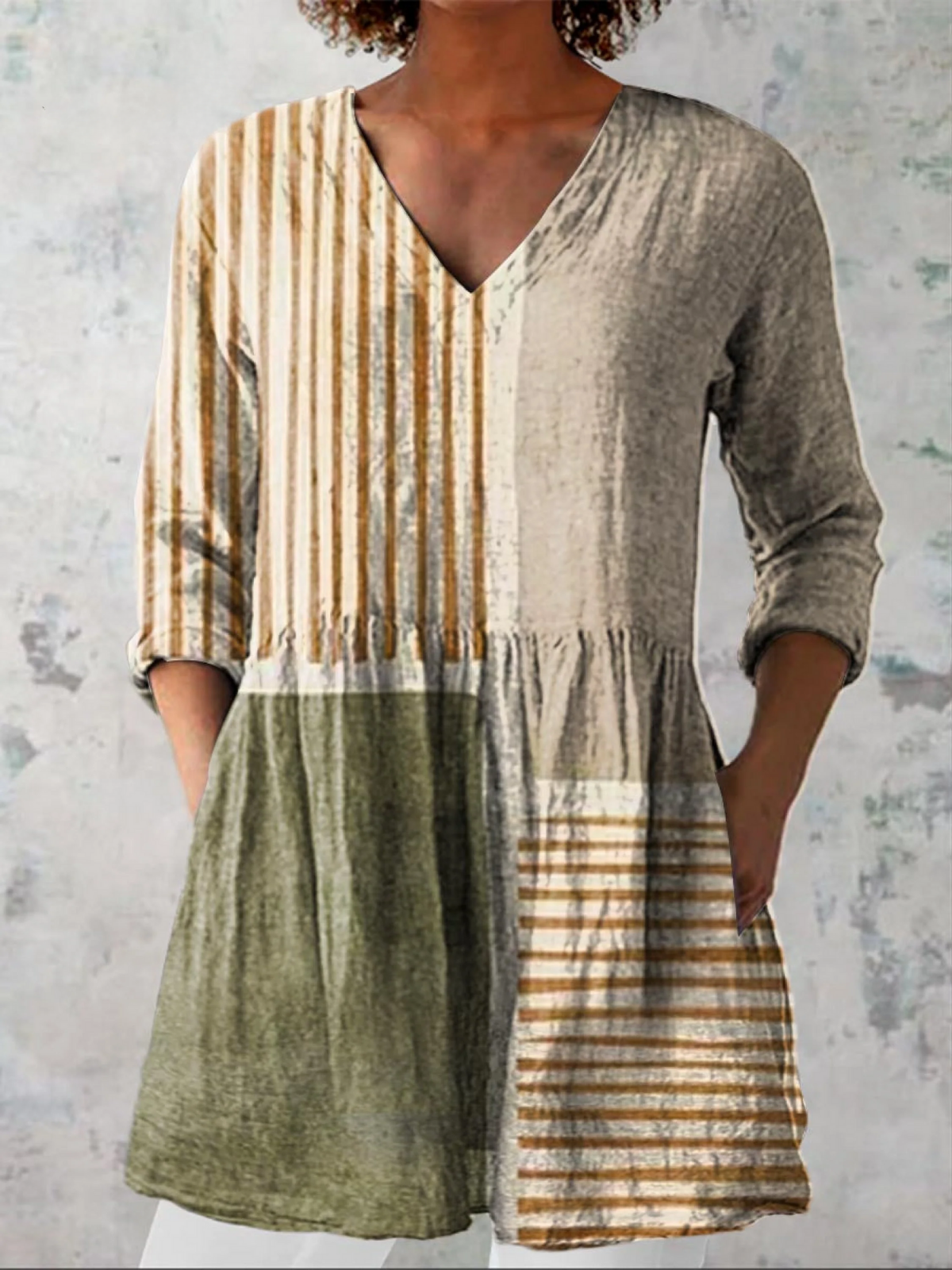Aletta | Lange blouse met V-hals