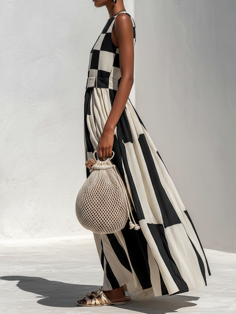 Marcia | Mouwloze maxi-jurk met contrasterende details