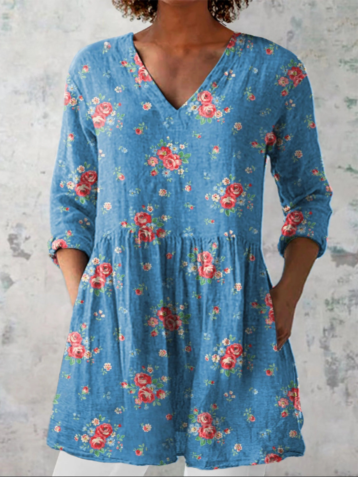 Hilde | Lange blouse met V-hals