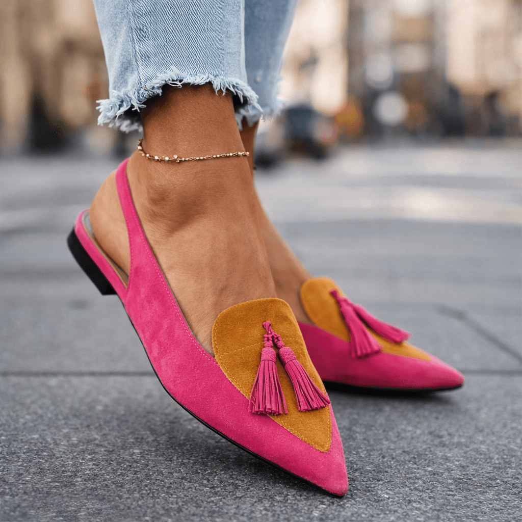Aika | Sandalen met bandjes en kwastjes