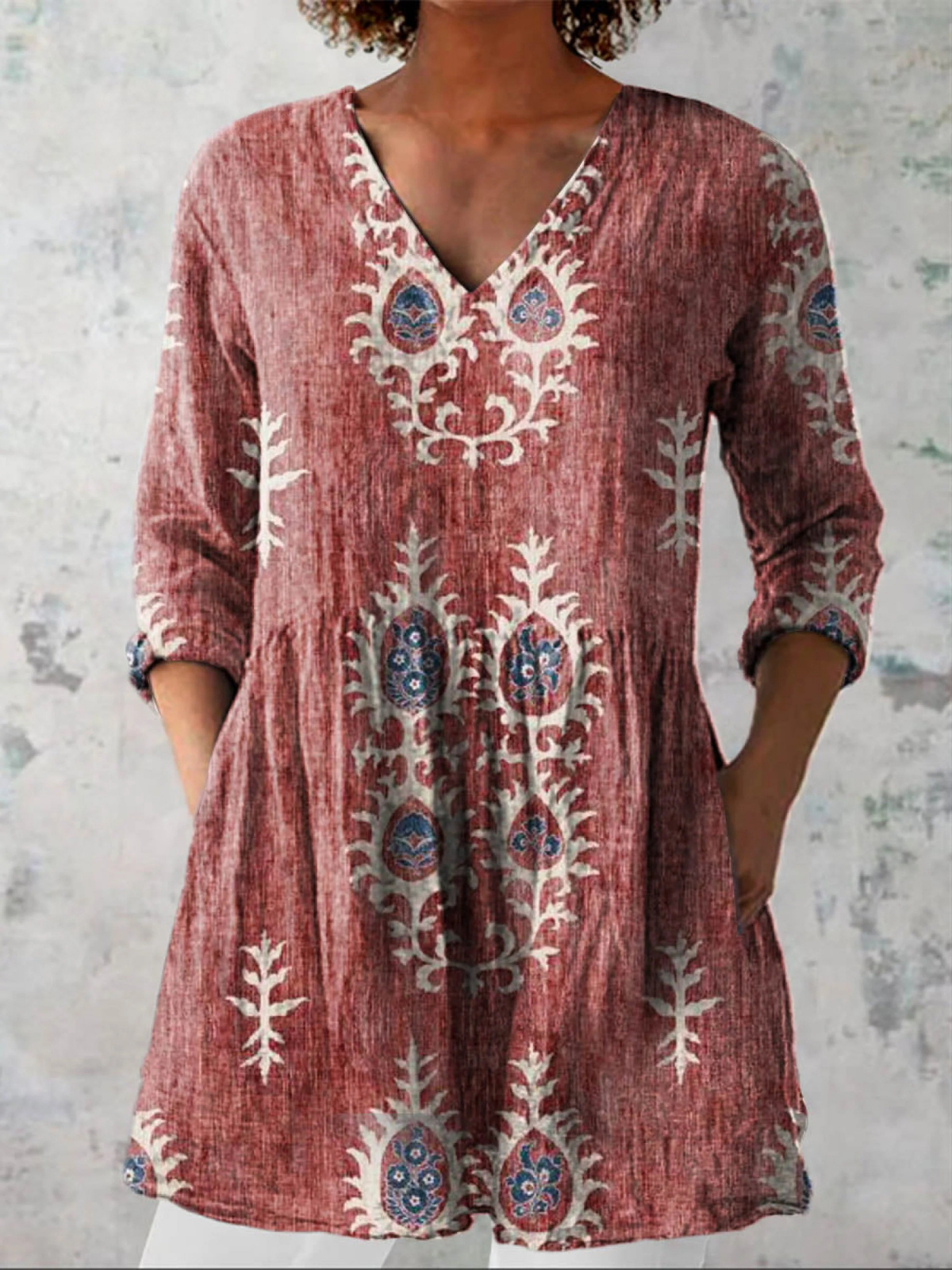 Josefien | Lange blouse met V-hals