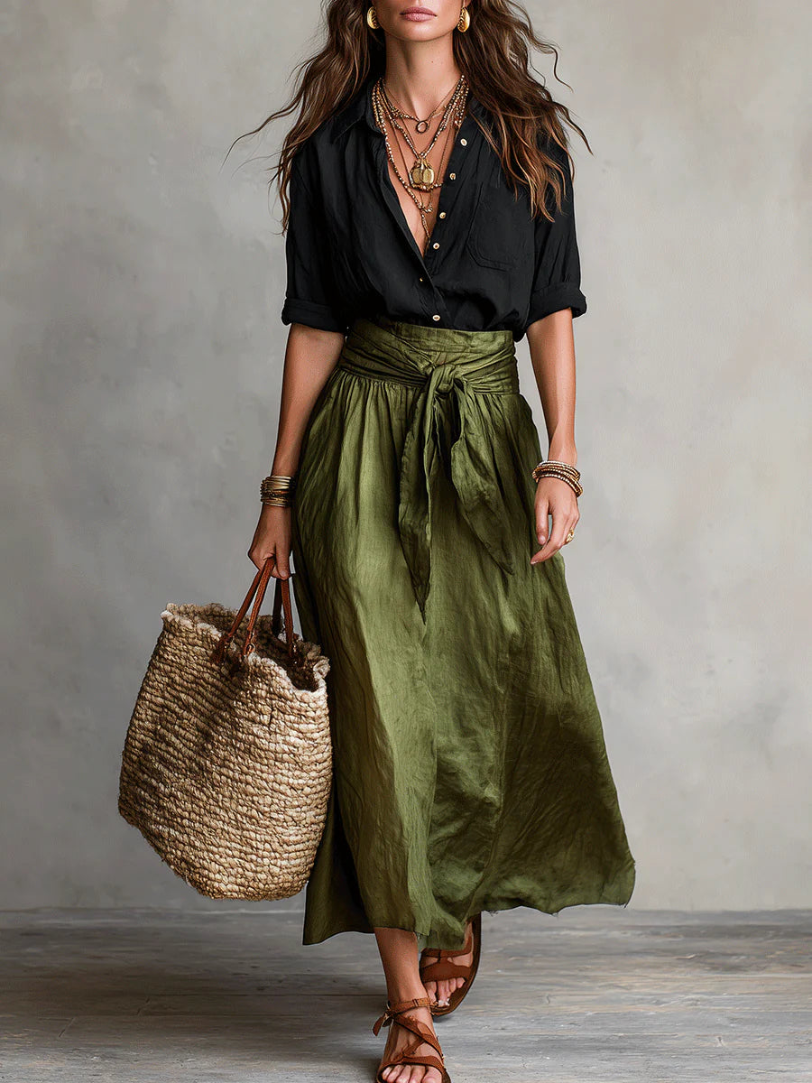 Rema | Tweedelige set: zwarte top en olijfgroene midirok