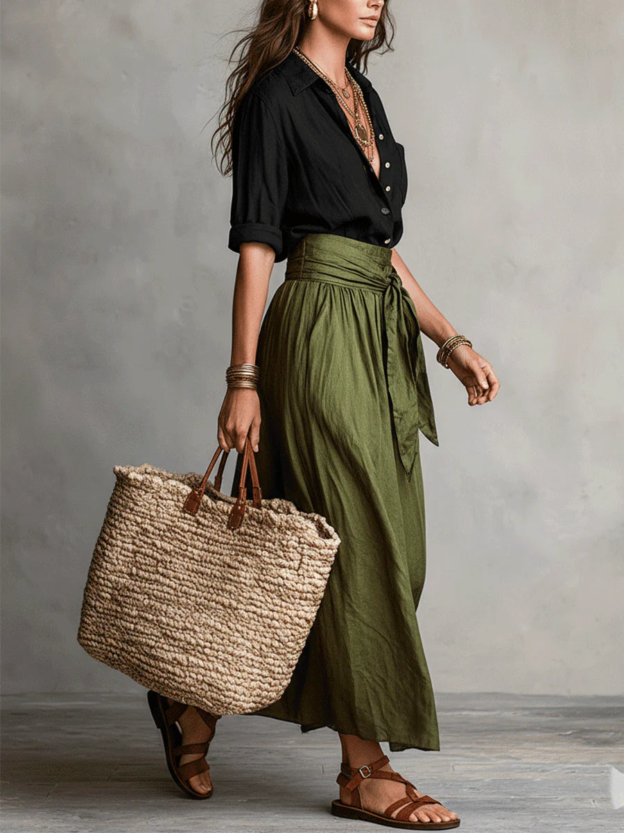 Rema | Tweedelige set: zwarte top en olijfgroene midirok
