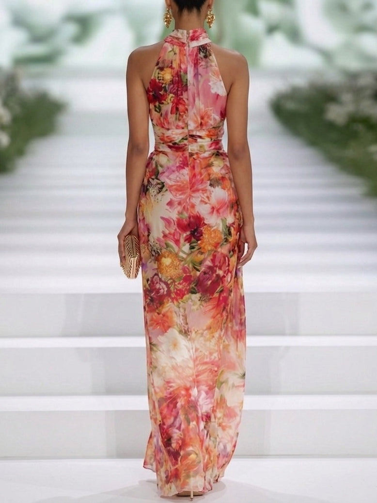Marjoline | Rode maxi-jurk met bloemenprint en zonder mouwen