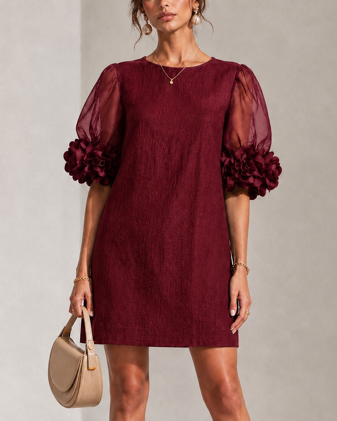 Amaris | Organza jurk met pofmouwen en bloemenmotief