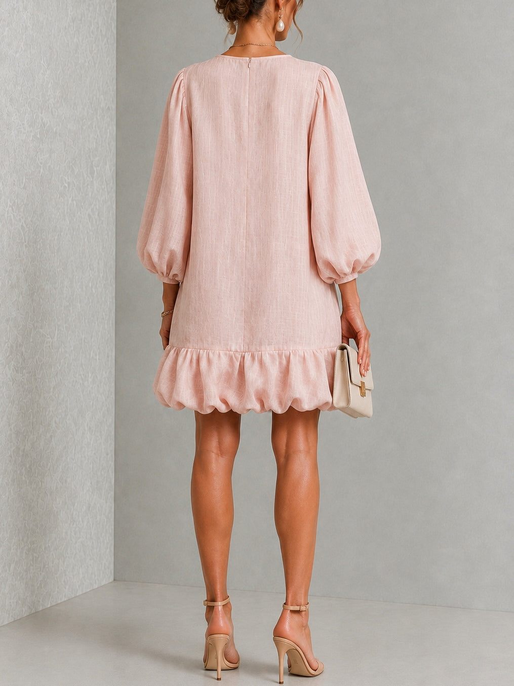 Eira | Puffmouwjurk met gerimpelde zoom en knoopjes