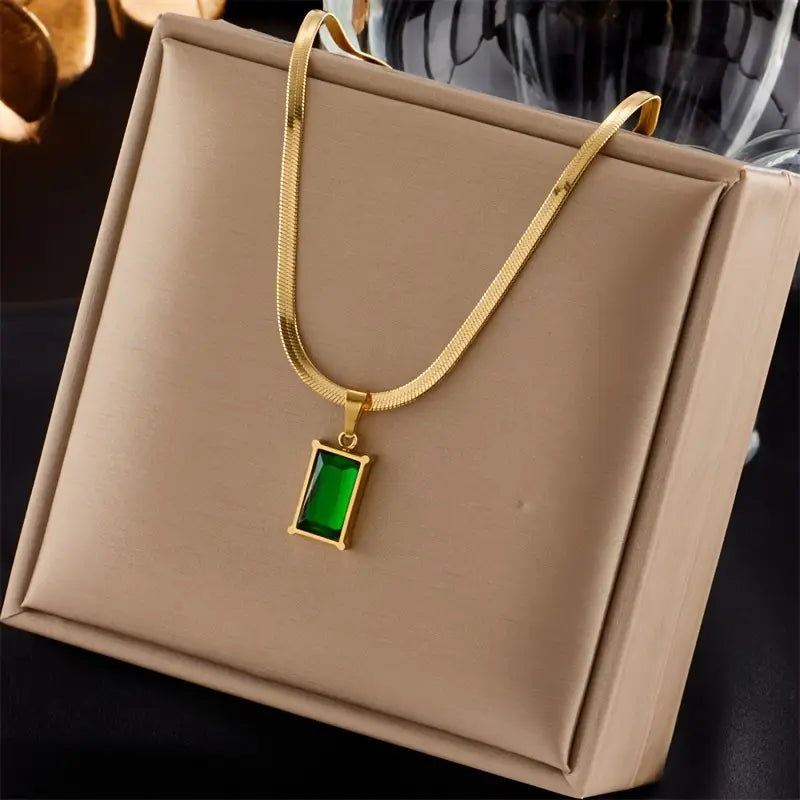 Luxe smaragdketting- en oorbellenset