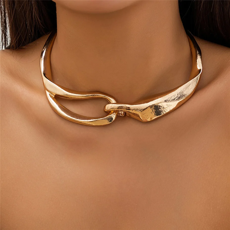 Collier Van Goud met Gedurfde Textuur
